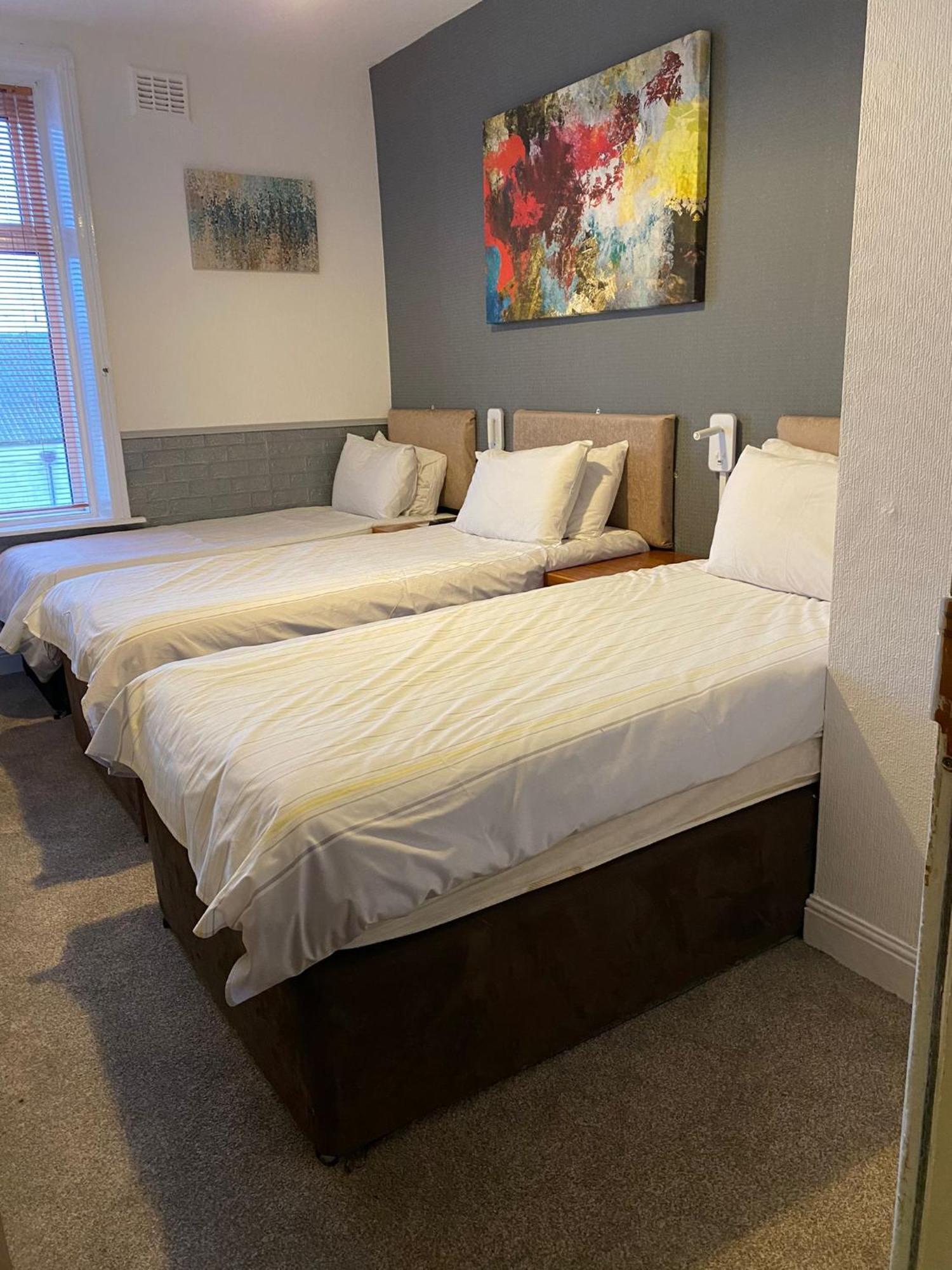 Hotel Bromptons à Blackpool Extérieur photo